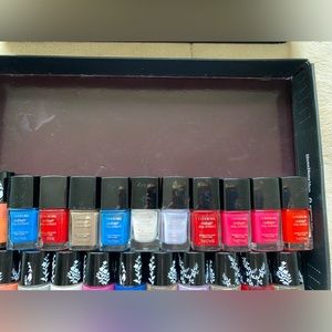 Cover girl, outlast, nail polish